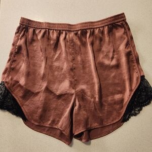 Wilfred silk lounge shorts
